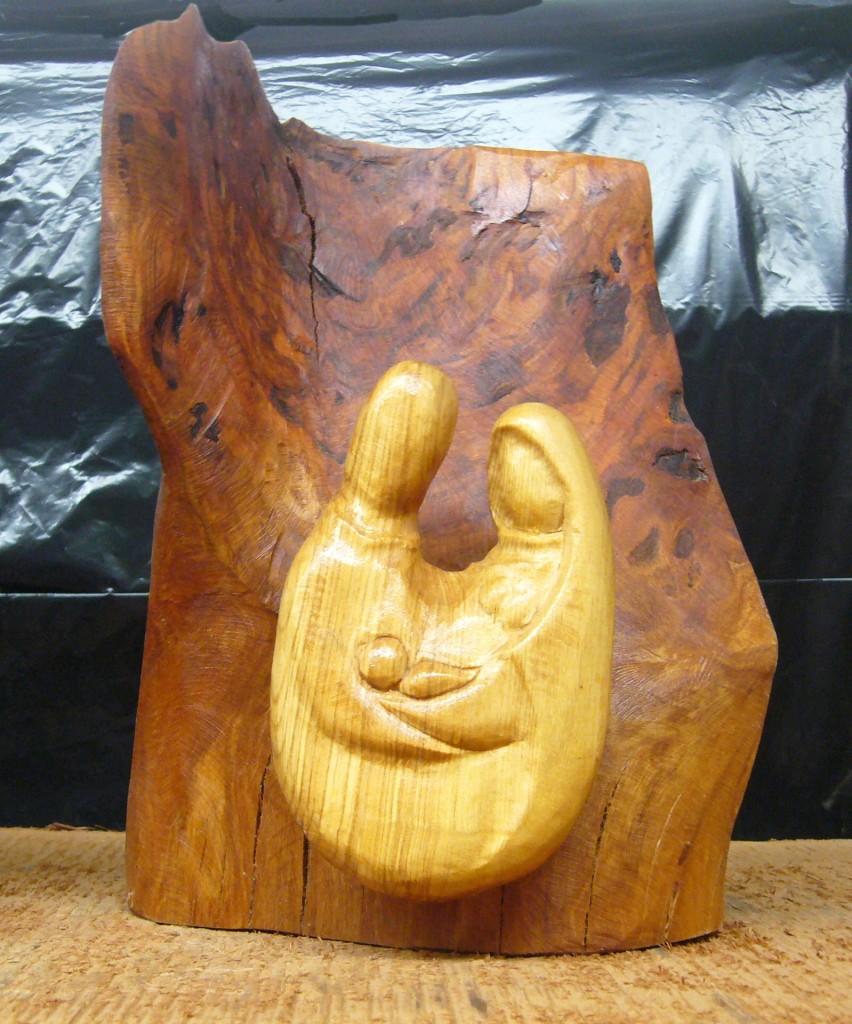 Kunstwerke aus Holz, Stein und Metall hkfurniere.de